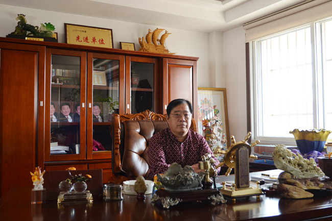 董(dong)事(shi)長(zhang)緻辭(ci)